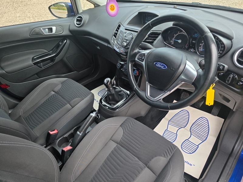 Ford Fiesta Zetec Blue #3