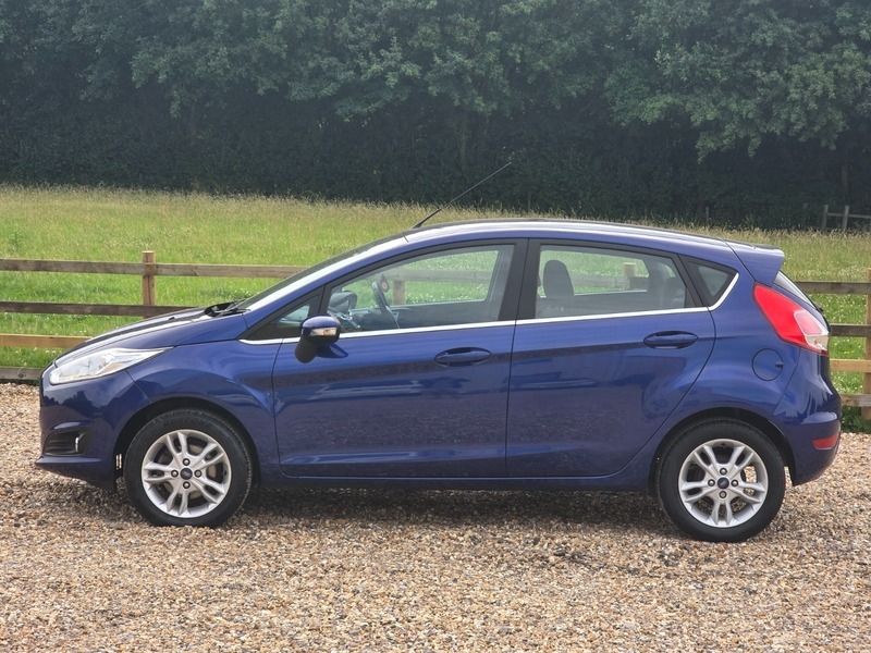 Ford Fiesta Zetec Blue #2