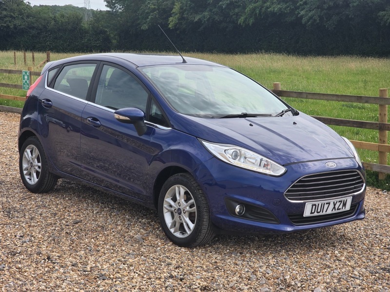 Ford Fiesta Zetec Blue #4