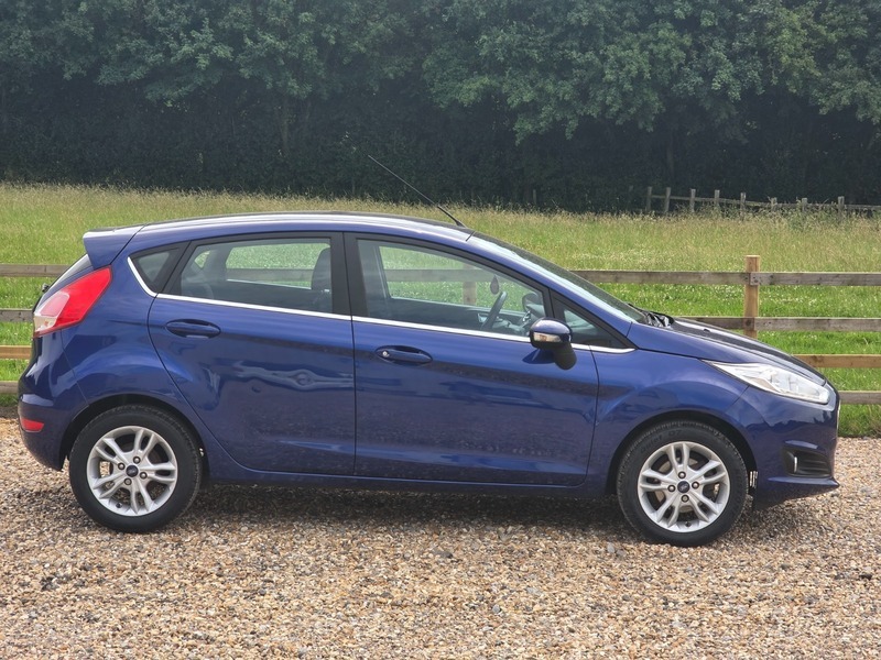 Ford Fiesta Zetec Blue #6