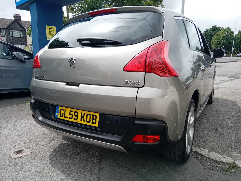 Peugeot 3008 Hatchback Silver #10