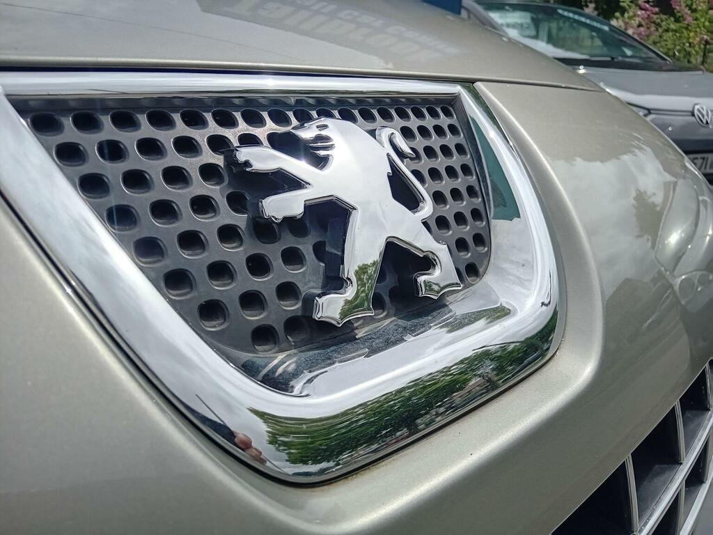 Peugeot 3008 Hatchback Silver #33