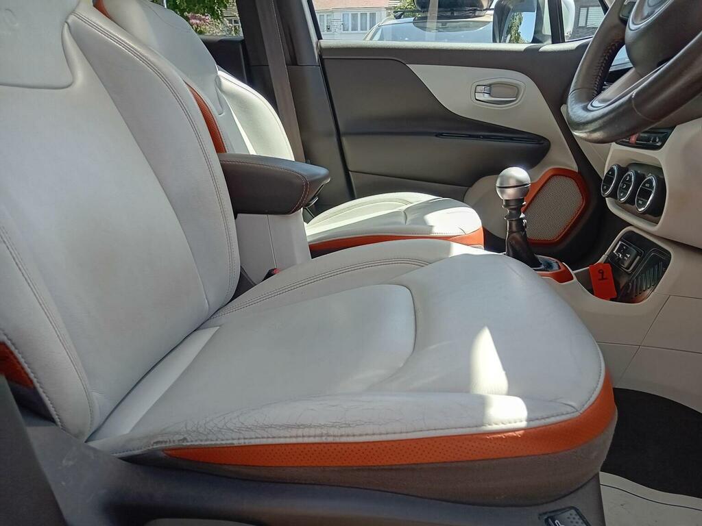 Jeep Renegade Longitude Black #12