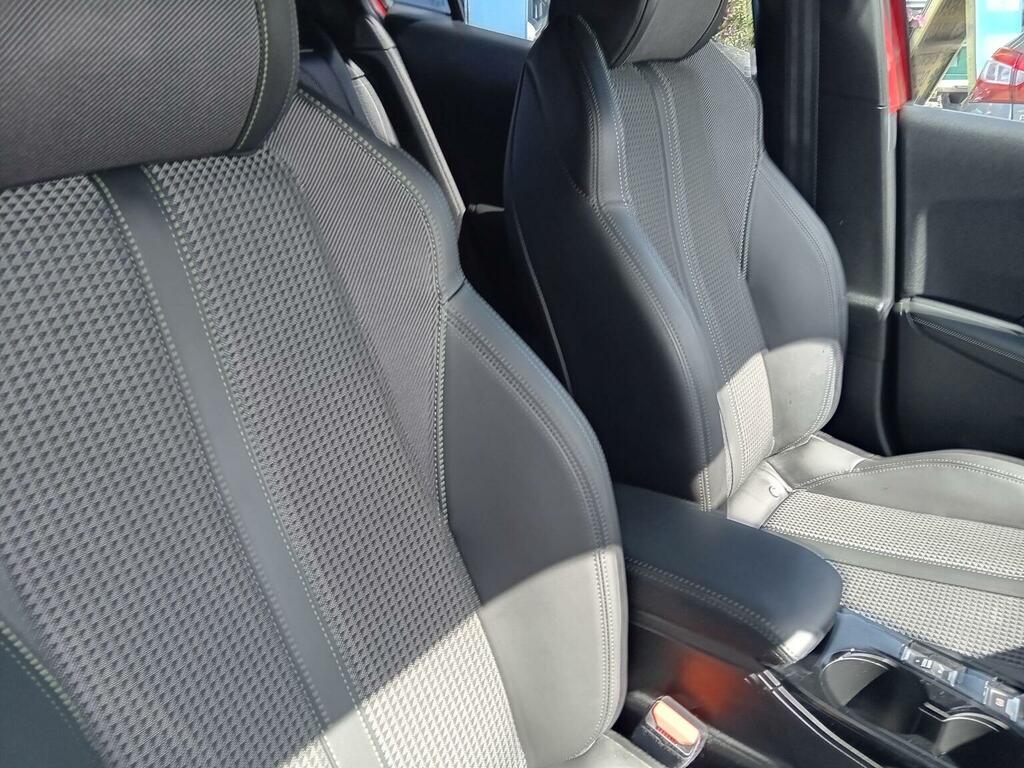 Peugeot e-2008 100Kw Active Premium 50Kwh Orange #9