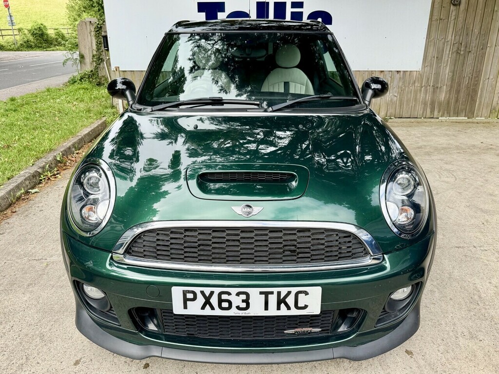 Mini Clubman D White #13