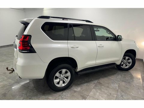 Toyota Land Cruiser Active Red #8