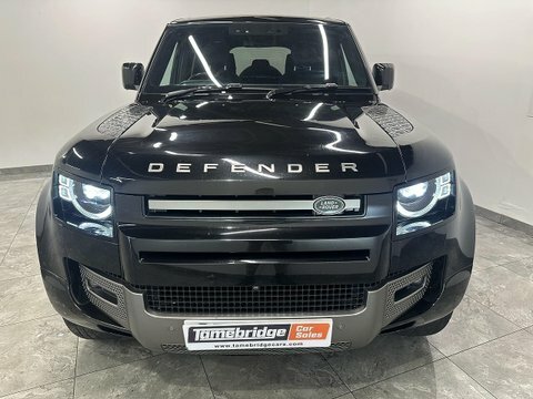 Land Rover Defender 3.0 D300 Mhev Black #2
