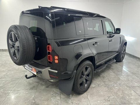 Land Rover Defender 3.0 D300 Mhev Black #6