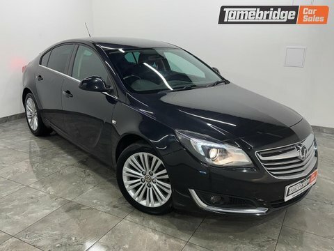 Vauxhall Insignia Insignia Design Hatchback Black