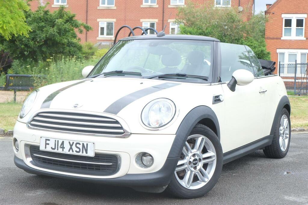 Mini Convertible 1.6 Cooper Euro 6 Ss White