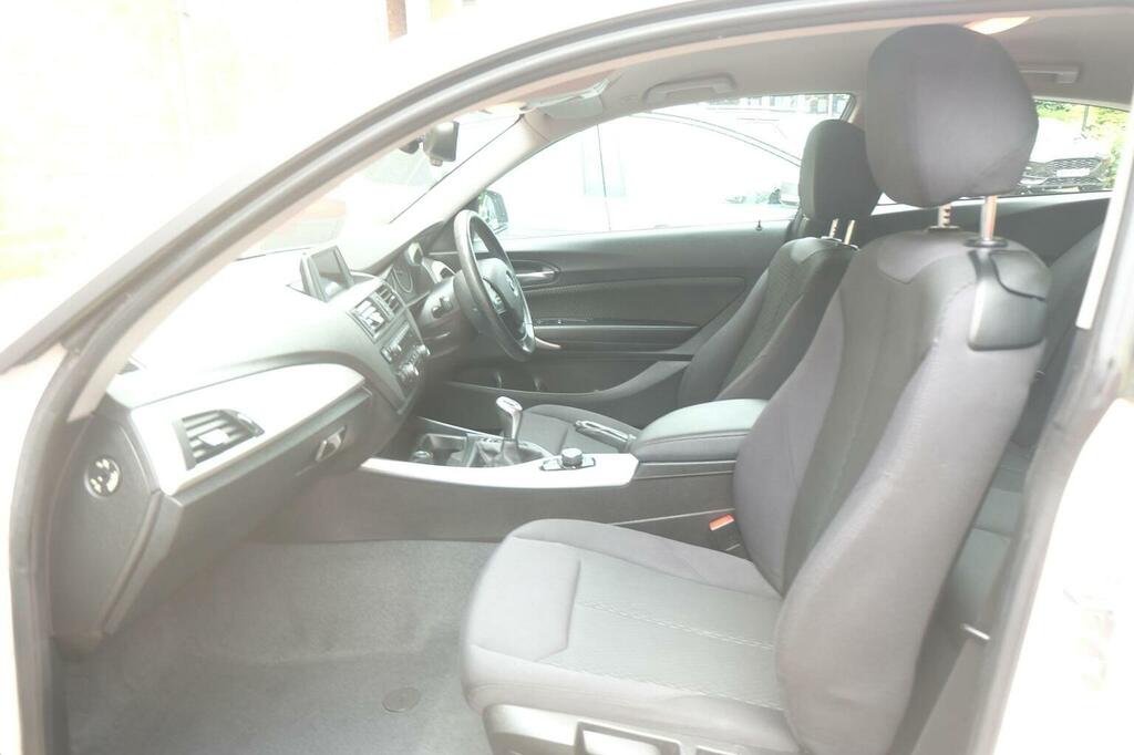 BMW 1 Series Hatchback Blue #14