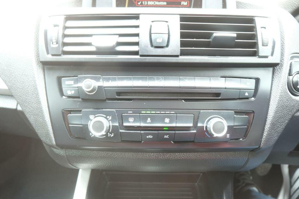 BMW 1 Series Hatchback Blue #17