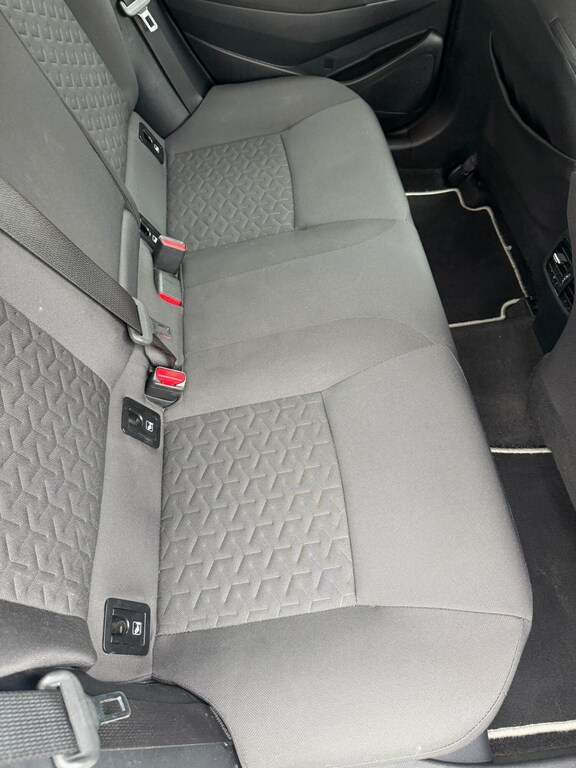 Toyota Corolla 1.8 Icon Tech 121 Bhp White #20