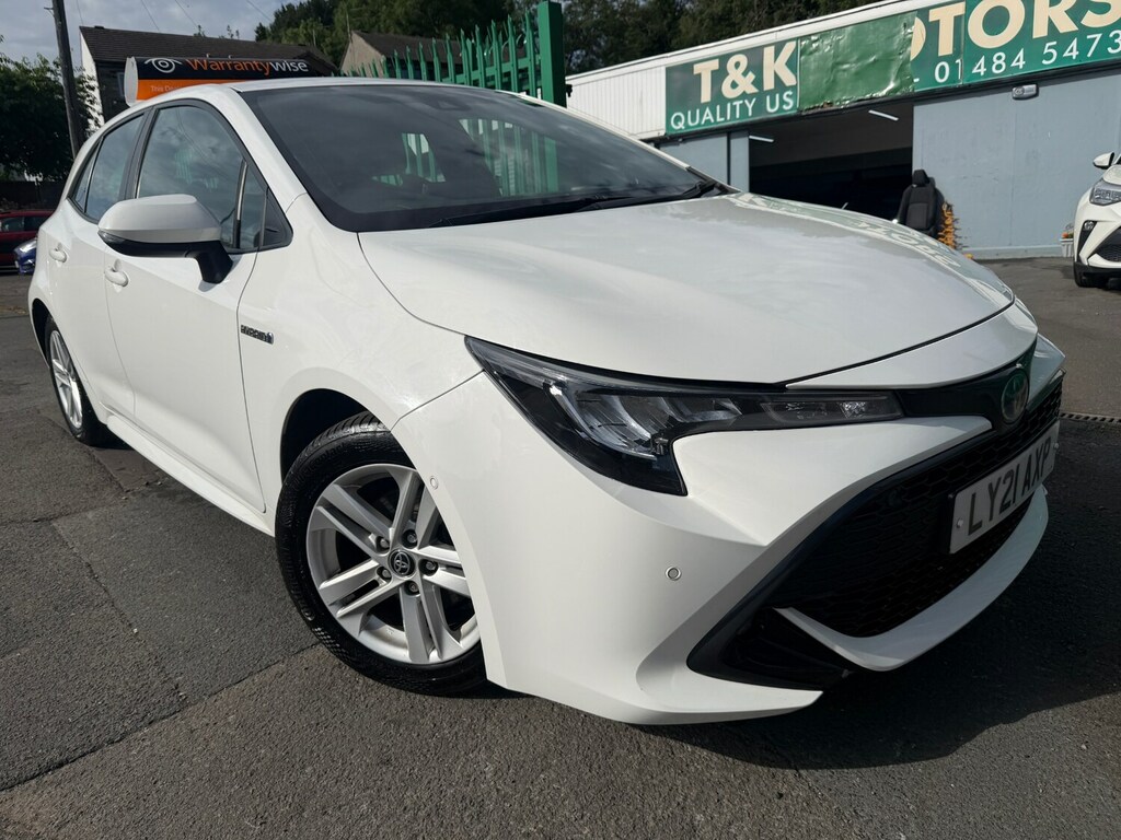 Toyota Corolla 1.8 Vvt-i Hybrid Icon Tech Cvt White