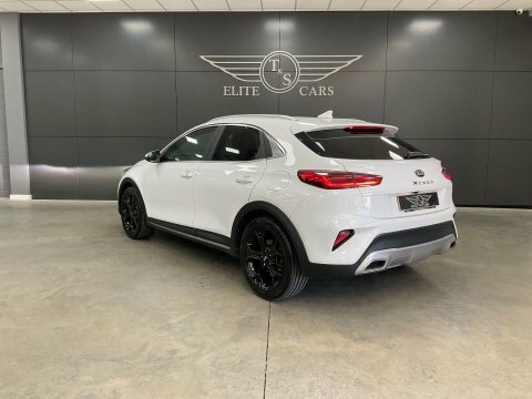 Kia Xceed 1.6 Xceed 3 RV20JZR White #3