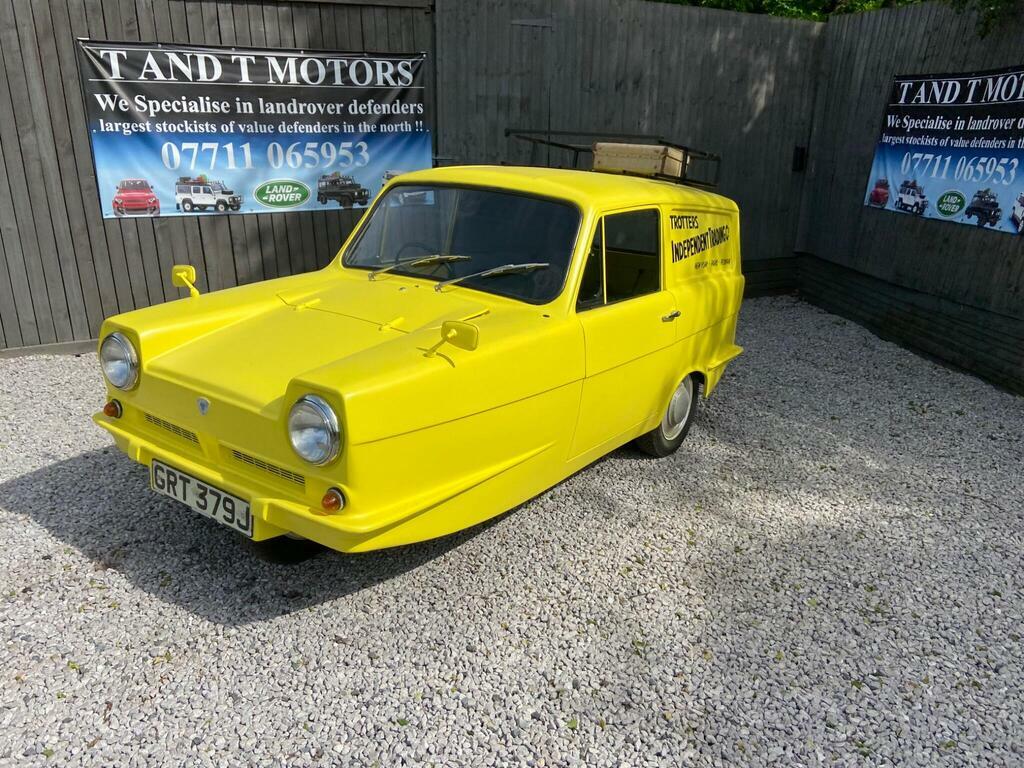 Reliant Regal Petrol Yellow #5