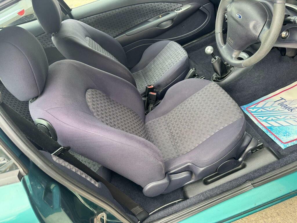 Ford Puma 1.6 Silver #33