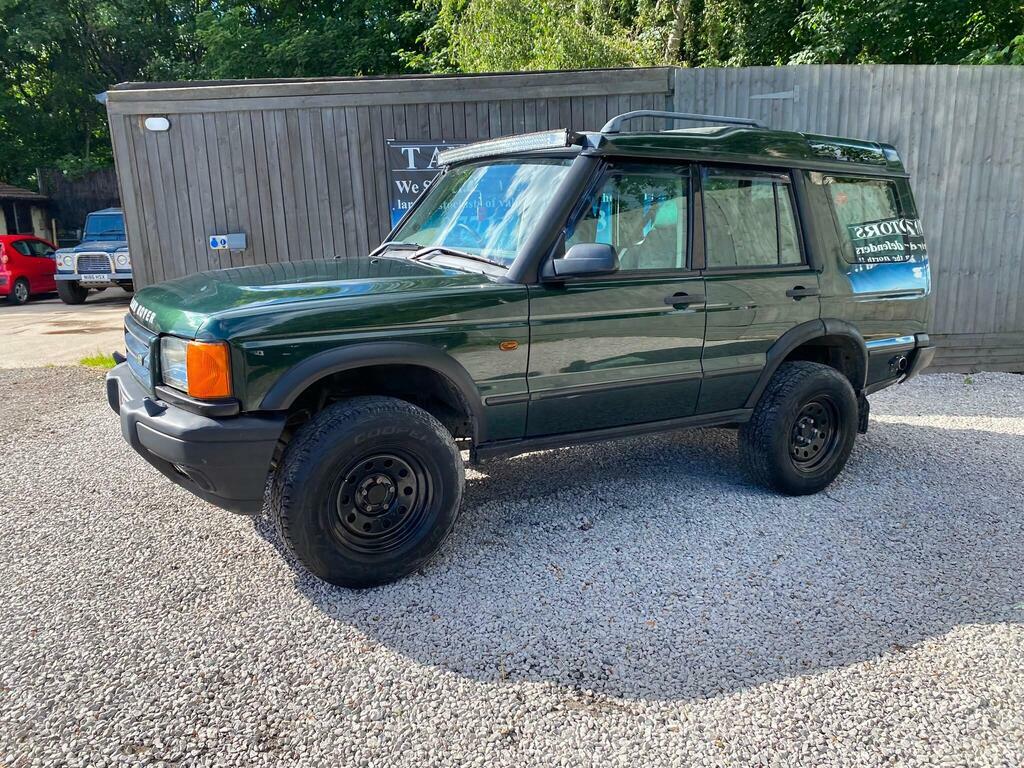 Land Rover Discovery 2.5 Td5 E White #36