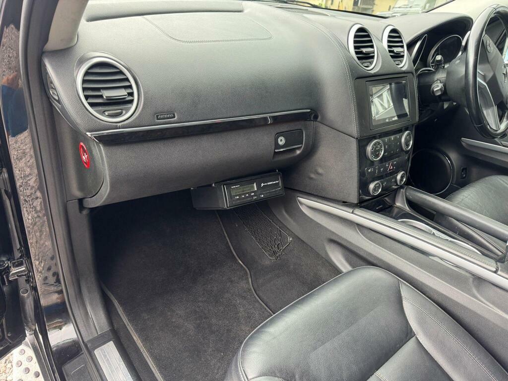 Mercedes-Benz GL Class Sport Black #13