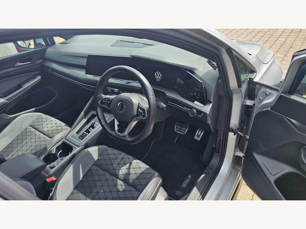 Volkswagen Golf 202121, 1.5 Tsi 150 Life Red #33