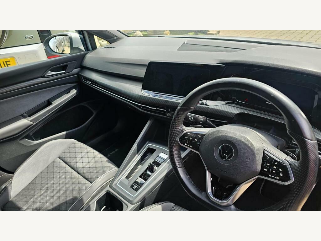 Volkswagen Golf 202121, 1.5 Tsi 150 Life Red #6