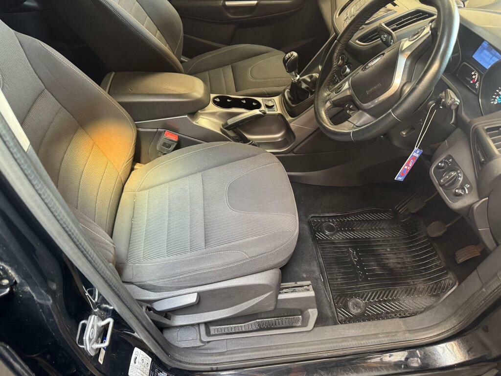 Ford Kuga 2.0 Tdci Titanium 2Wd Euro 6 Ss Black #12