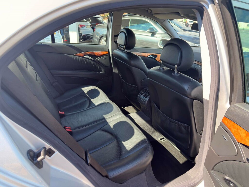 Mercedes-Benz E Class 2.6 E240 Elegance Silver #43