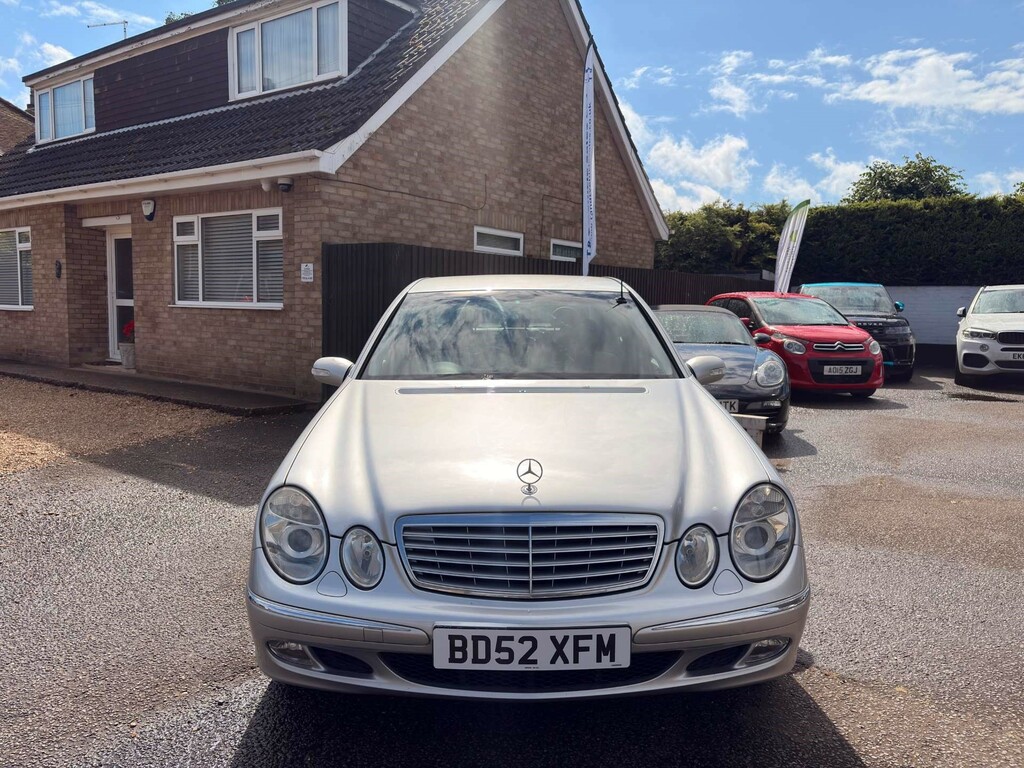 Mercedes-Benz E Class 2.6 E240 Elegance Silver #13