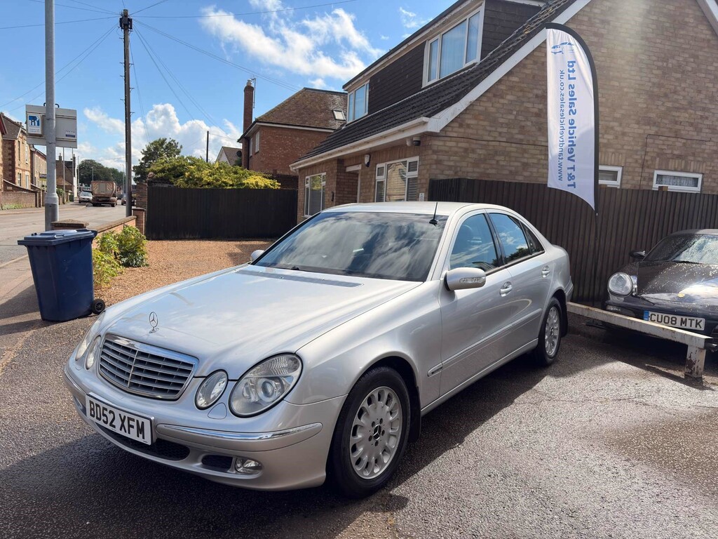 Mercedes-Benz E Class 2.6 E240 Elegance Silver #12