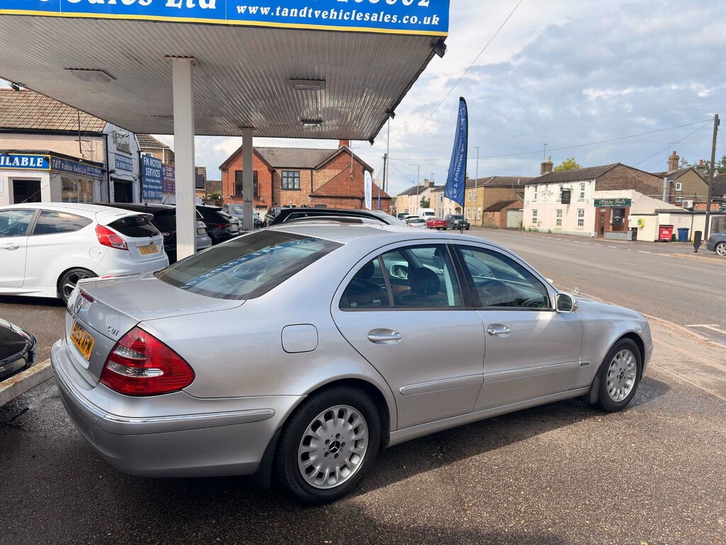 Mercedes-Benz E Class Saloon Silver #6