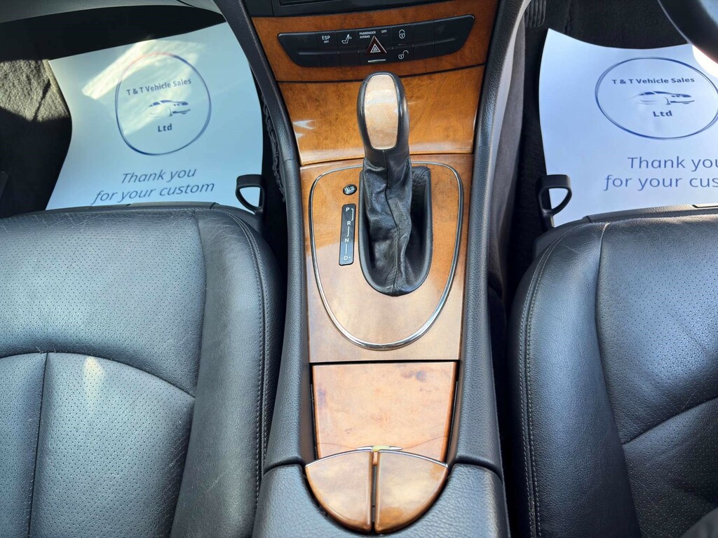Mercedes-Benz E Class 2.6 E240 Elegance Silver #40