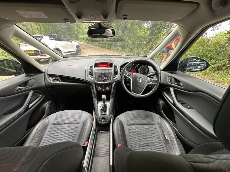 Vauxhall Zafira Se Cdti Black #6