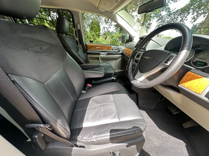Chrysler Voyager Crd Grand Silver #24