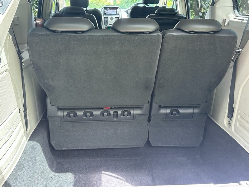 Chrysler Voyager Crd Grand Silver #16