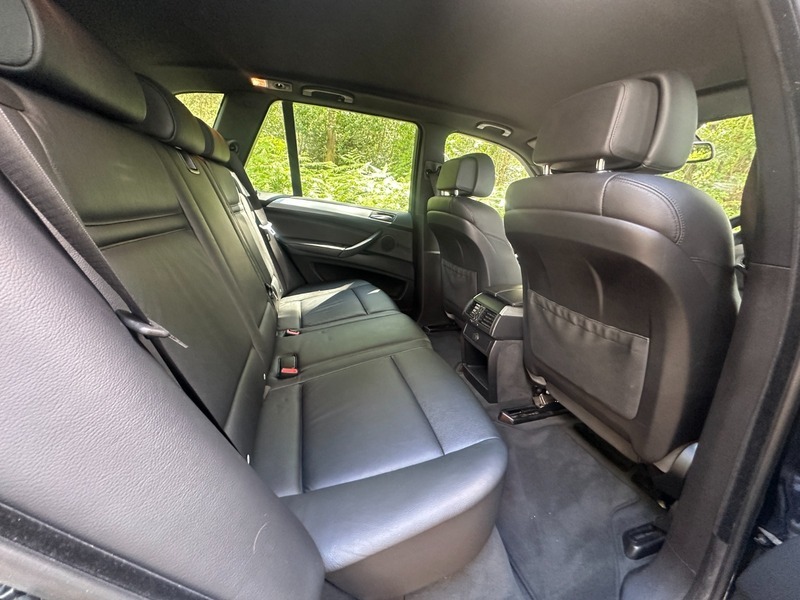 BMW X5 Xdrive 30D Msport 5S A Black #9