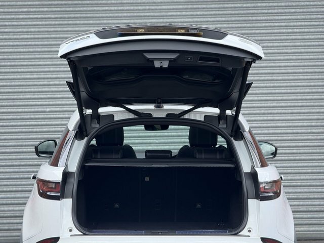 Land Rover Range Rover Velar Estate Silver #20