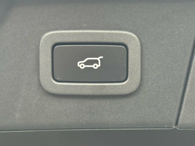 Land Rover Range Rover Velar Estate Silver #47