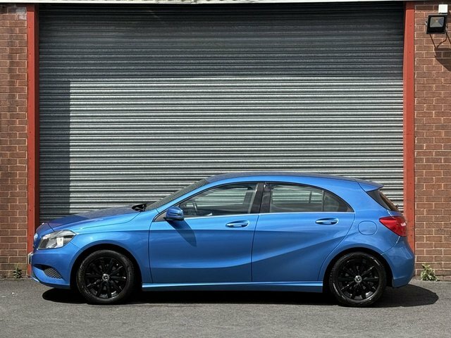 Mercedes-Benz A Class A200 Amg Night Edition White #10