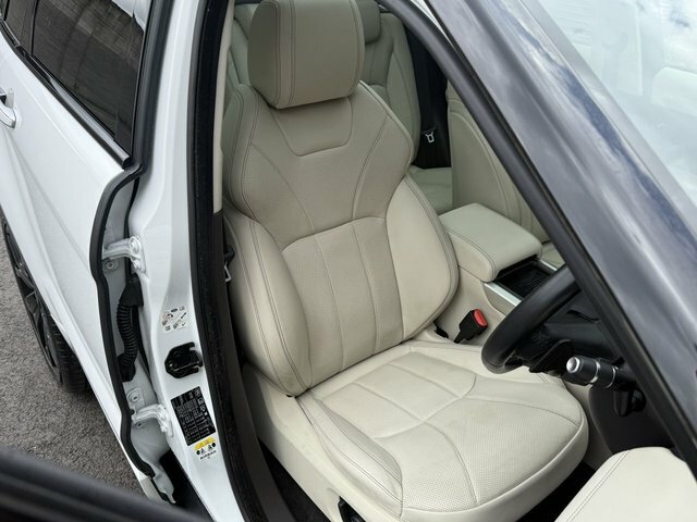 Land Rover Range Rover Evoque Se Tech Red #17