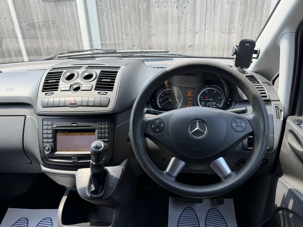 Mercedes-Benz Vito 116 Cdi Red #20
