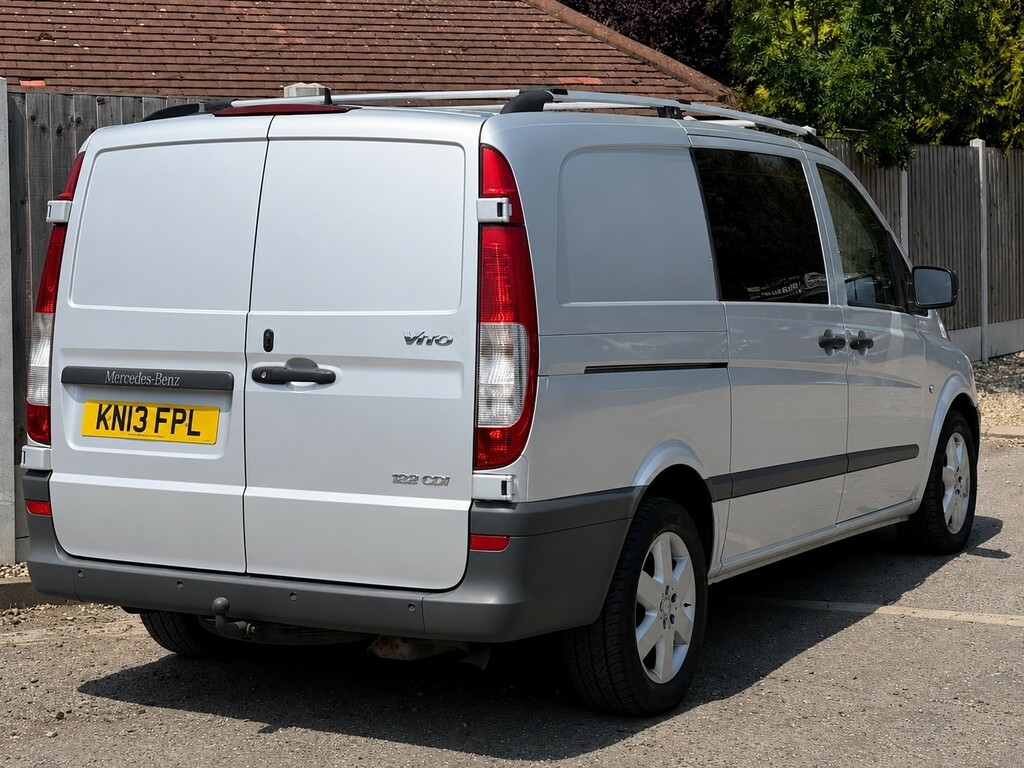Mercedes-Benz Vito 116 Cdi Red #8