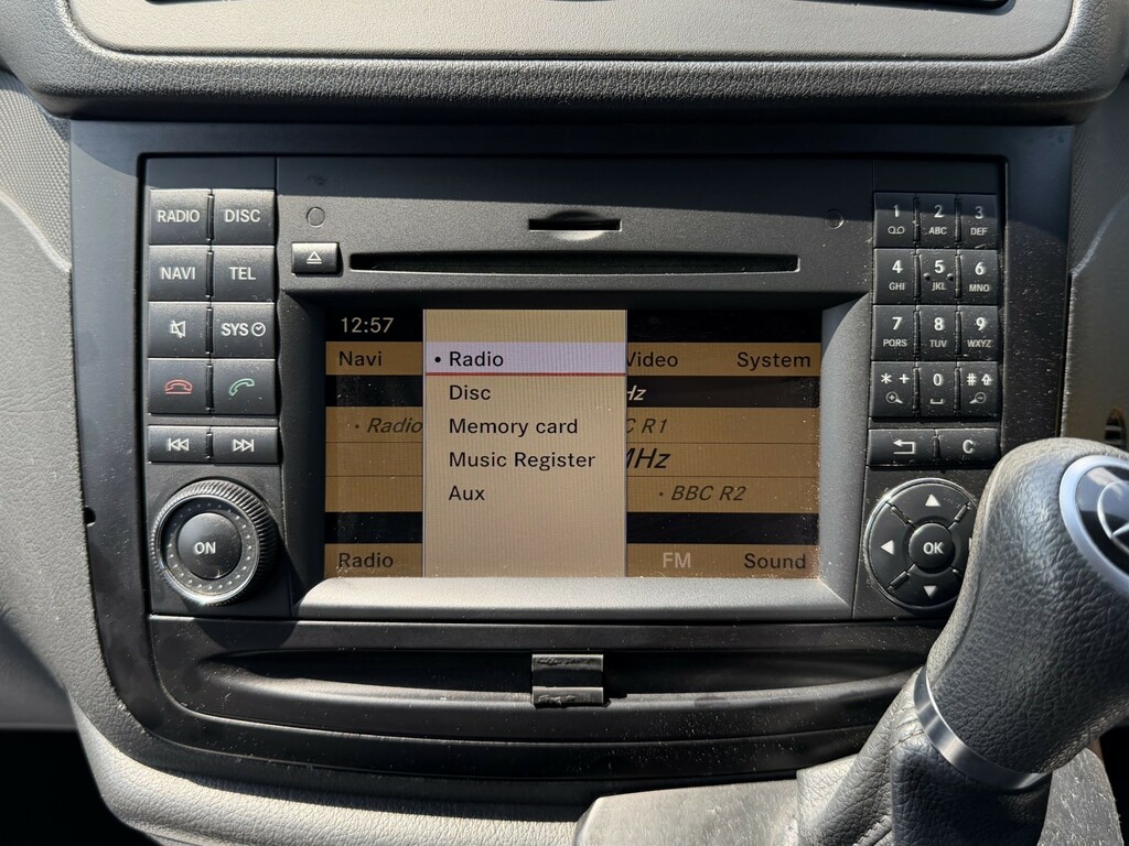 Mercedes-Benz Vito 116 Cdi Red #22