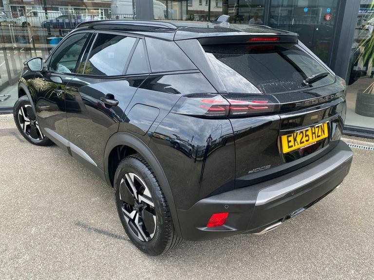 Peugeot 2008 1.2 Gt E-dsc6 Euro 6 Ss EK25HZN Black #3