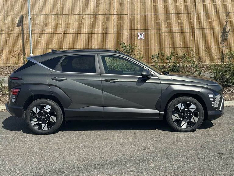 Hyundai Kona 1.6T 138 Ultimate Dct GY26LVC Grey #2