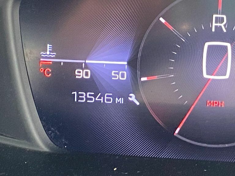 Peugeot 308 1.2 Puretech Gt Eat Euro 6 Ss EA23KWR Red #4