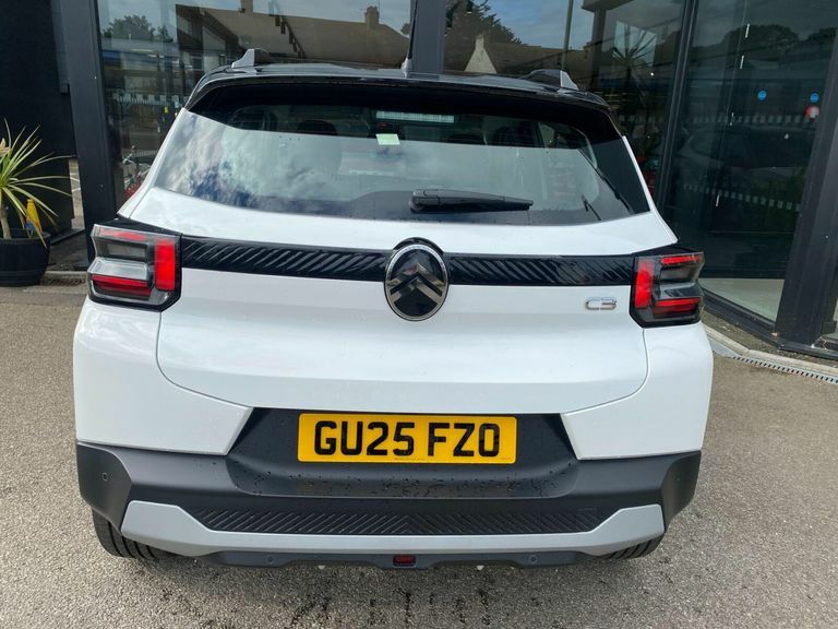 Citroen C3 1.2 Turbo Plus Euro 6 Ss GU25FZO White #6