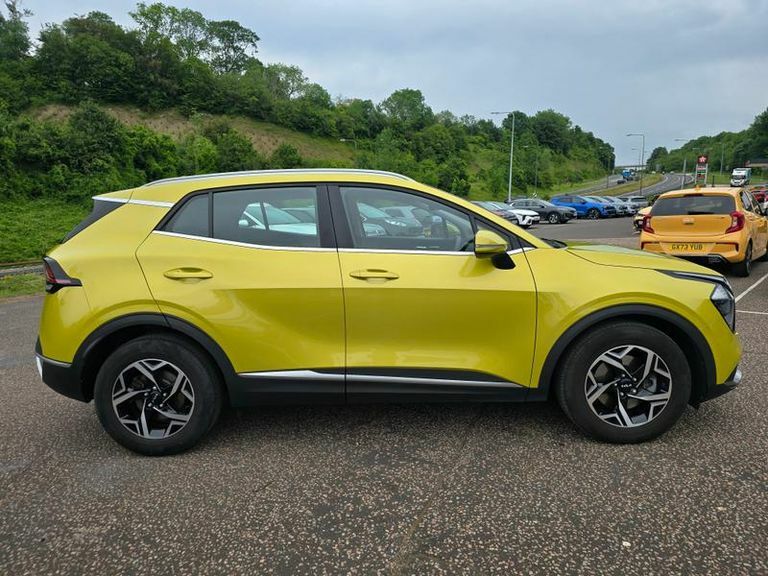 Kia Sportage 1.6T Gdi Isg 2 GY72WJF Yellow #2