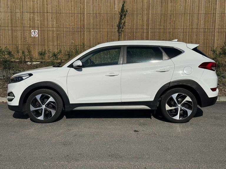 Hyundai Tucson 1.7 Crdi Blue Drive Premium 2Wd Dct HN17LCK White #4