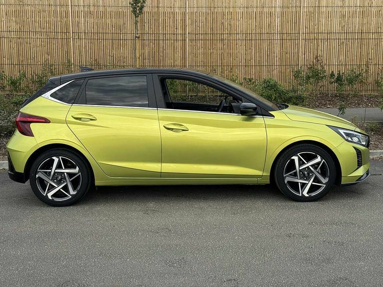 Hyundai I20 1.0T Gdi Premium GY25UWO Yellow #2