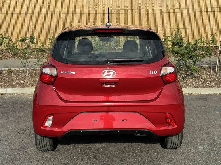 Hyundai I10 1.0 63 Advance Nav GV26EWK Red #3